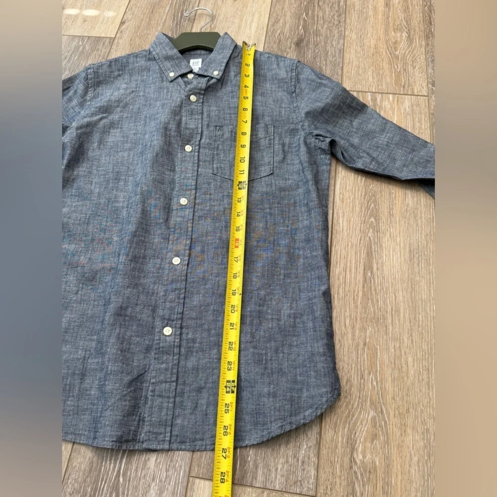 GAP  XXL (14-16) teenage kids 100% cotton shirt like new condition